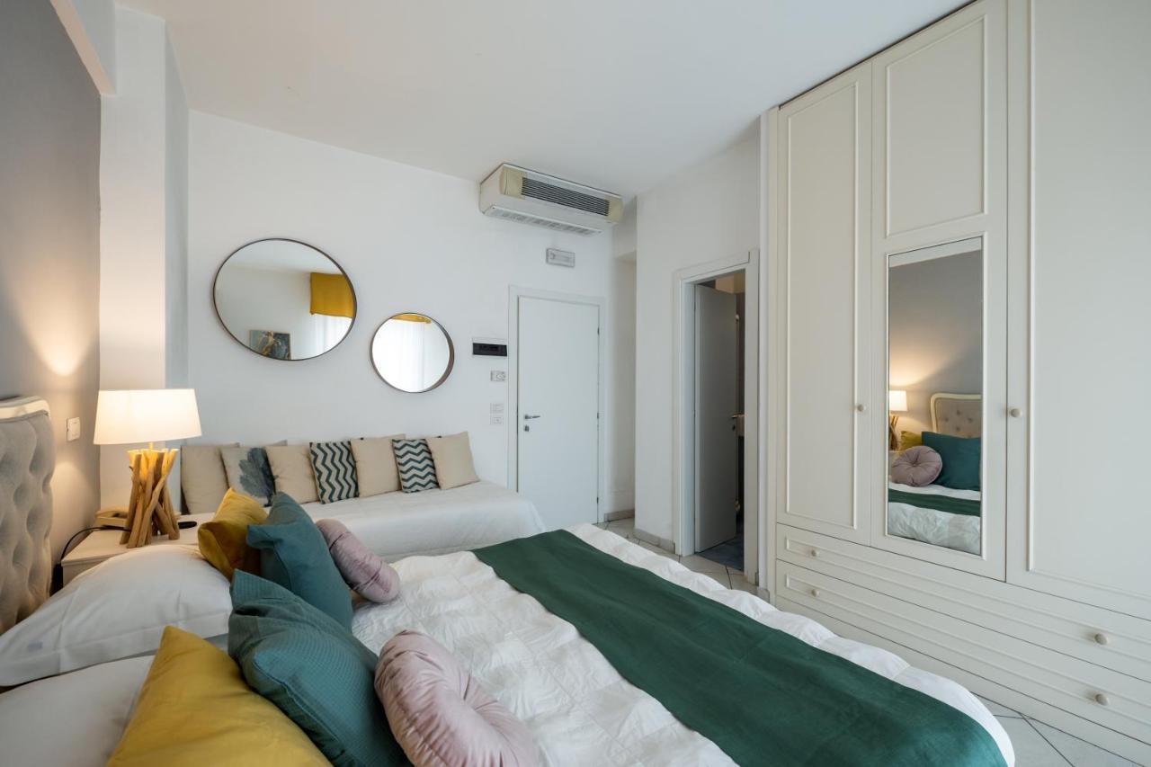 Hotel Continental سينِغاليا المظهر الخارجي الصورة