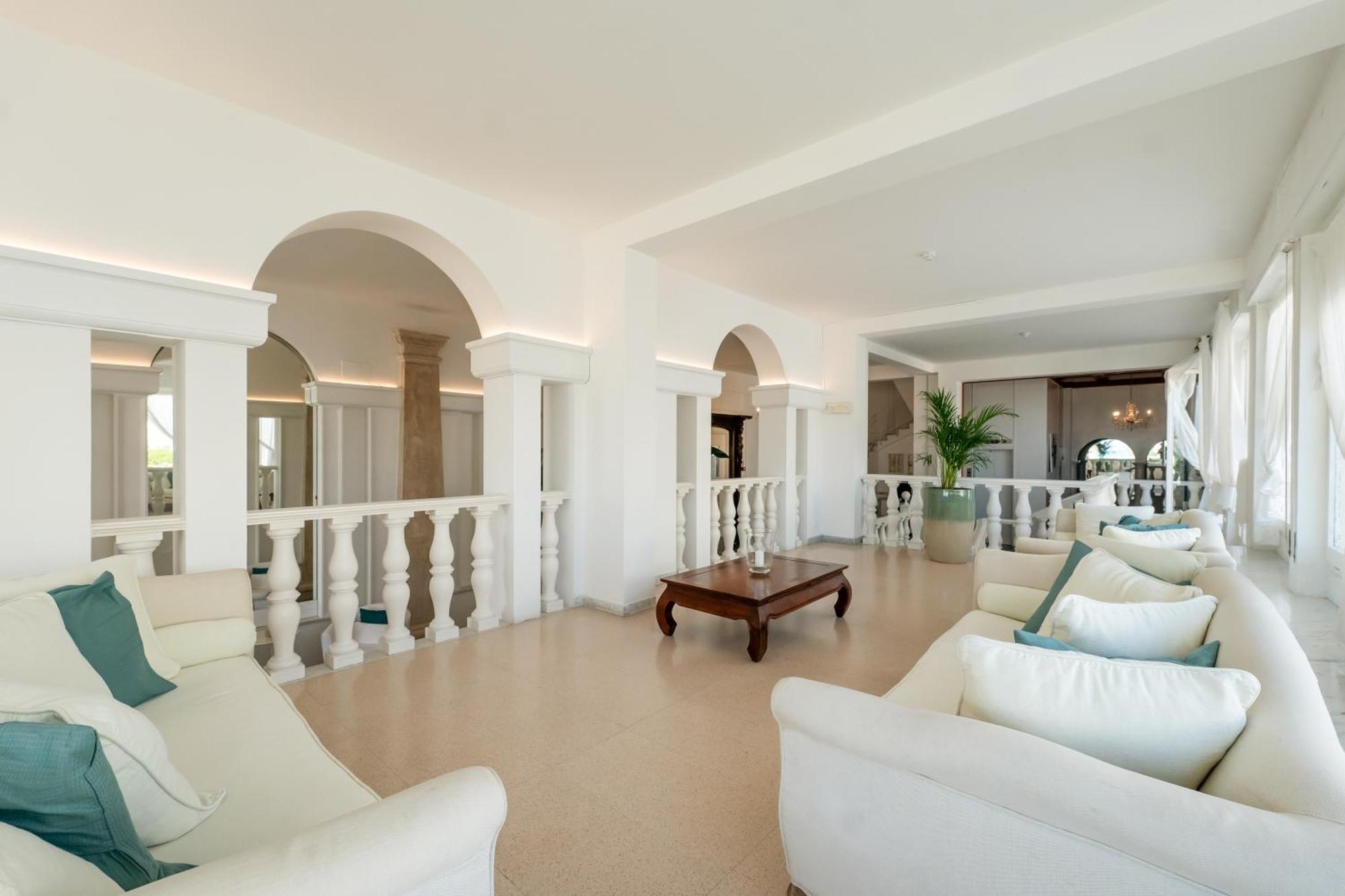 Hotel Continental سينِغاليا المظهر الخارجي الصورة