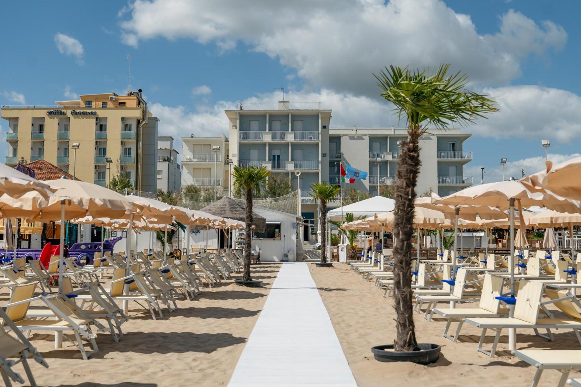 Hotel Continental سينِغاليا المظهر الخارجي الصورة